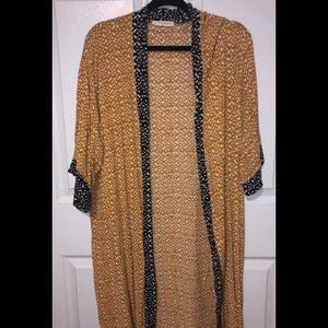 Half sleeve cardigan